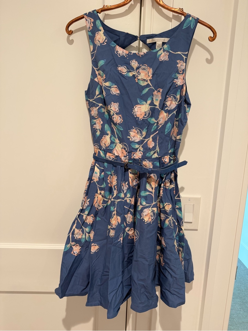 LC Lauren Conrad Navy Floral Sleeveless Fit-and-Flare Dress. Size 6.